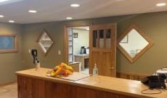 404 Airport Rd, Albert Lea, MN 56007