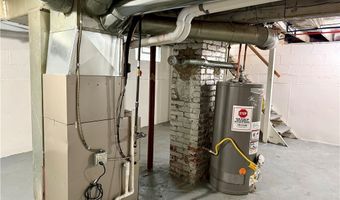 566 MCKINLEY Ave, Akron, OH 44311