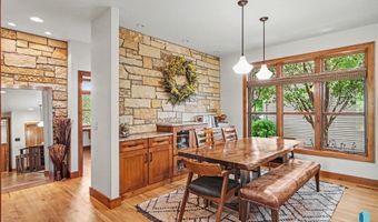 505 N Pasque Flower Trl, Brandon, SD 57005