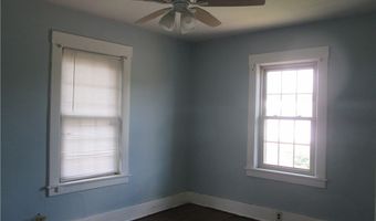 1715 Duss Ave, Ambridge, PA 15003