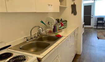 1720 Ala Moana Blvd 503B, Honolulu, HI 96815
