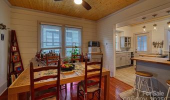 107 Riverview Dr, Asheville, NC 28806