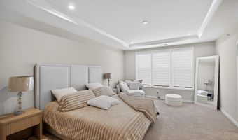 43498 MADISON SPRINGS Ter, Ashburn, VA 20148