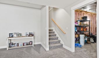 5089 Tree Valley Rd, Chubbuck, ID 83202