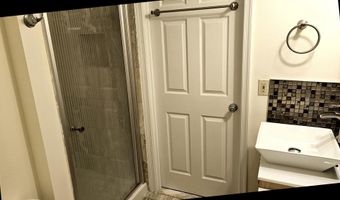 3801 CANTERBURY Rd 703, Baltimore, MD 21218