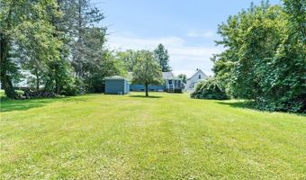 61 Richmond St, Bristol, RI 02809