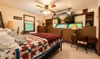 9503 N Smedley Rd, Bloomingdale, IN 47832