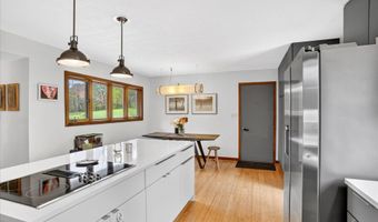 7873 Highway O, Ash Grove, MO 65604