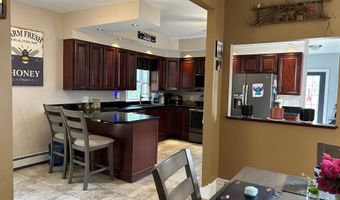 154 Cook St, Auburn, ME 04210