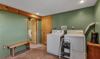 12948 Swift Mills Rd, Akron, NY 14001