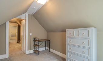 306 N JEFFERSON St, Abingdon, IL 61410