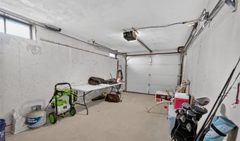 44 Cliff Ave, Cranston, RI 02920