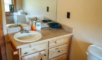 29 WHITE POINT Rd, Cora, WY 82925