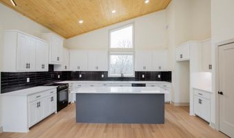4 Romine Pl, Bella Vista, AR 72715
