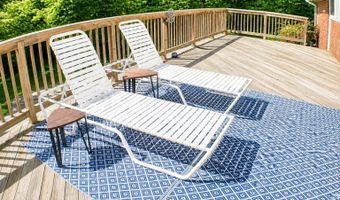 8809 DOVE Dr, Bel Alton, MD 20611