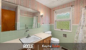 1320 Kingsbury Dr, Casper, WY 82609