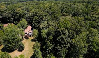 135 Brookhaven Ln, Advance, NC 27006