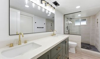 871 N BONITA Way E, Centerville, UT 84014