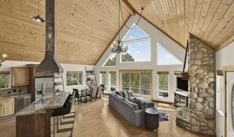 188 HAWTHORNE Dr, Alpine, WY 83128