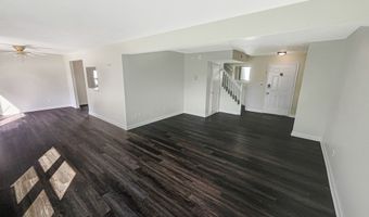 6766 Wimbledon Dr, Zionsville, IN 46077