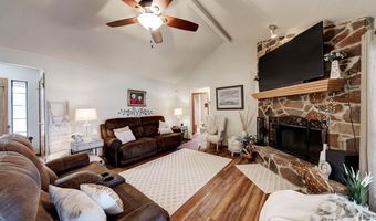 172 Home Pl, Adkins, TX 78101