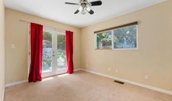 2901 Helix St, Spring Valley, CA 91977