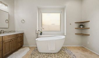 4769 E KARSTEN Dr, Chandler, AZ 85249