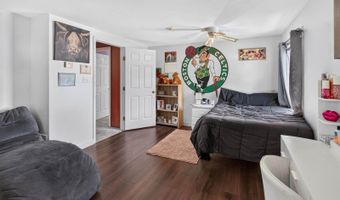61 Sunny Hollow Pl, Bangor, ME 04401