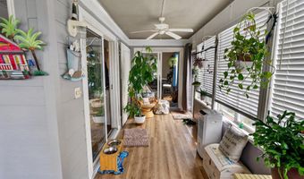 395 LAKESIDE Dr, Lewes, DE 19958
