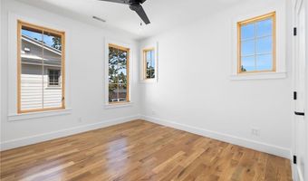 1016 NW A St, Bentonville, AR 72712