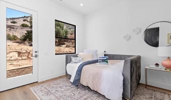 16390 Via Justina Real, Escondido, CA 92025
