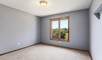 6980 137th Ave NW, Anoka, MN 55303