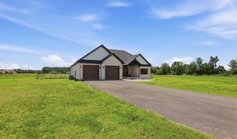 347 Ridge Rd, Beebe, AR 72012