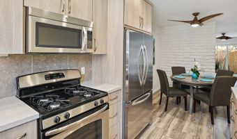 812 E Washington Ave A, Escondido, CA 92025