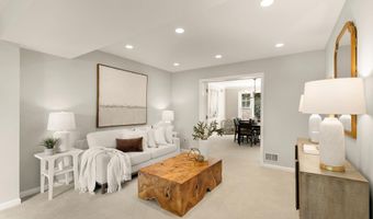 7822 MOORLAND Ln, Bethesda, MD 20814