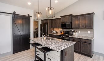 1920 Roebling Rd, Adel, IA 50003