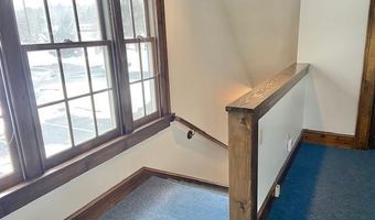 296 Country Club Rd, Avon, CT 06001