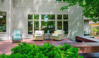 1501 S Weimar St, Appleton, WI 54915