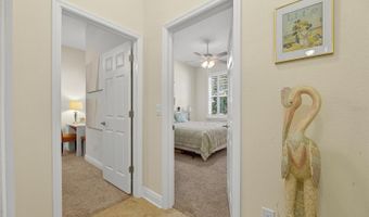 6903 CRESTPOINT Dr, Apollo Beach, FL 33572