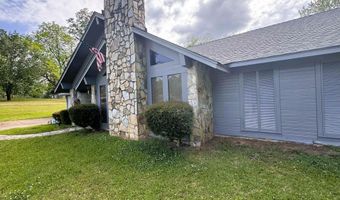 23 B St, Bay Springs, MS 39422