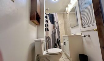 39 Milton Ave 2 Up, Amsterdam, NY 12010