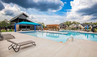 3406 Scoggins Rd, Bentonville, AR 72713