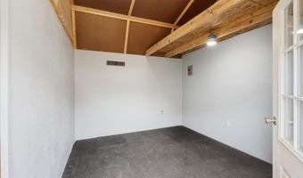 3079 Rakowitz, Adkins, TX 78101