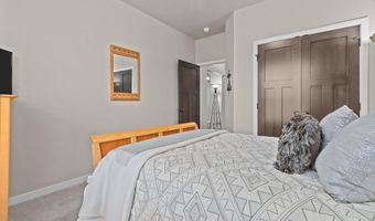 N9225 CONSTELLATION Drive, Appleton, WI 54915