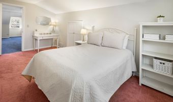 65 Maple St, Darien, CT 06820