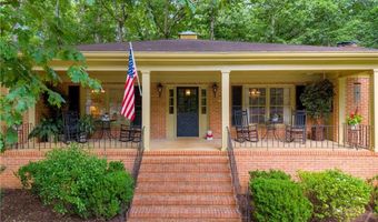 155 Devereux Dr, Athens, GA 30606