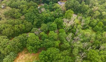 52 S Main St, Berkley, MA 02779