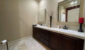 17 Valley View Rd, Batesville, AR 72501