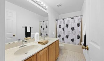 1214 Westrun Dr, Ballwin, MO 63021