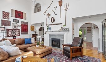 190 Vaughn Hill Rd, Bolton, MA 01740